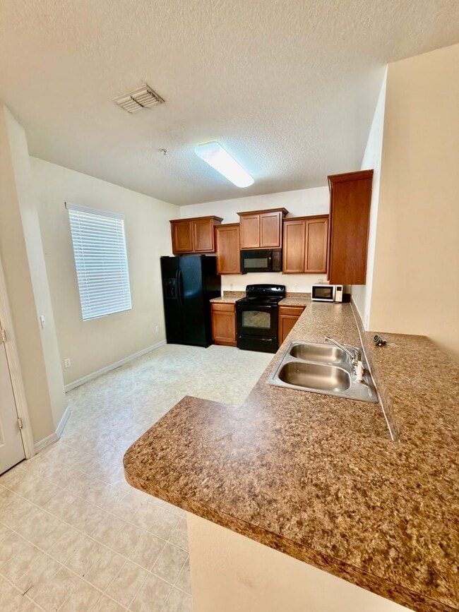 2305 Betsy Ross Ln