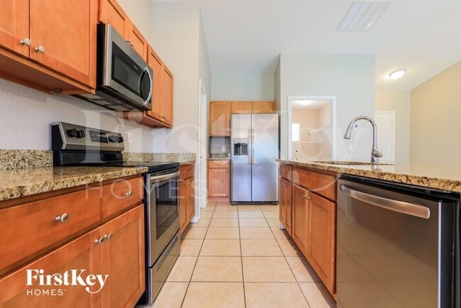 Photo - 4570 Lummus St