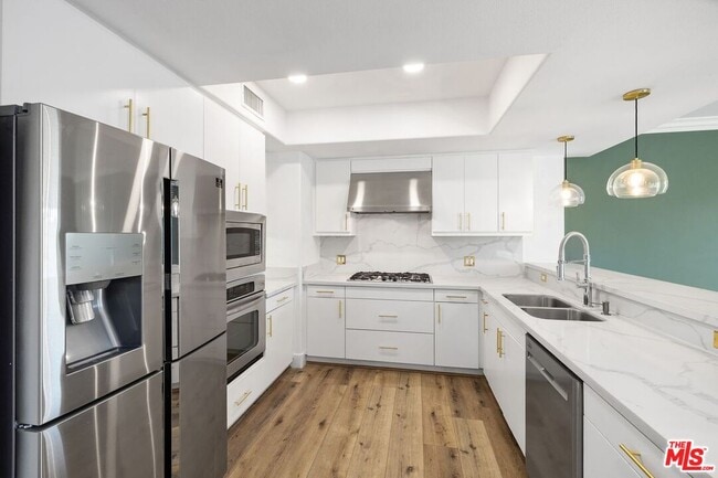 Photo - 311 S Gramercy Pl Unit 303