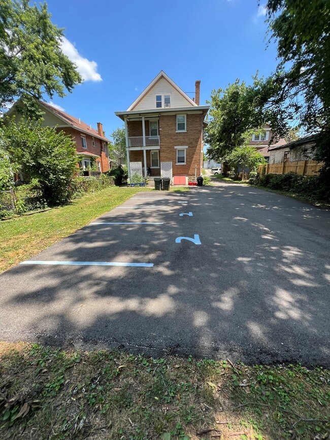 Photo - 3915 Lindley Ave Unit 2