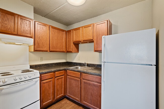 Photo - Jordan Square Senior Apartments