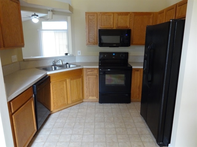 Photo - 1512 Ashleigh St