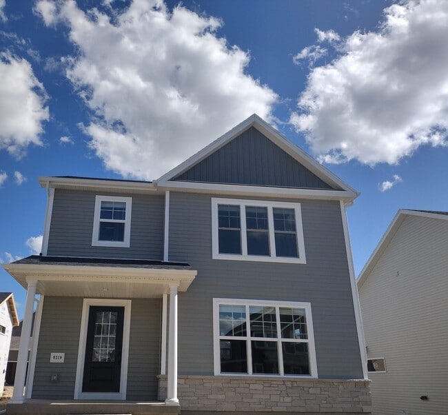 Building Photo - 9219 Rustic Pine Rd