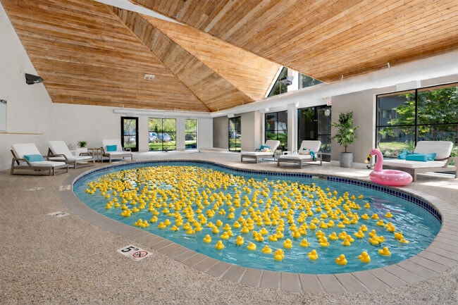 Building Photo - Pebble Creek North Apartments