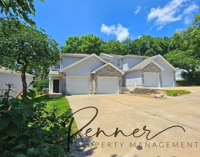 Building Photo - 3114 S Cedar Crest Ct