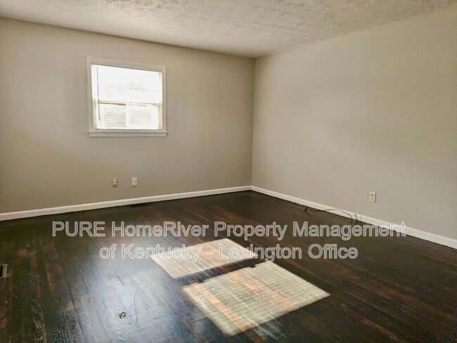 1278 Winburn Dr