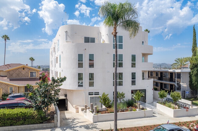 Building Photo - 3844 W 27th St Rental