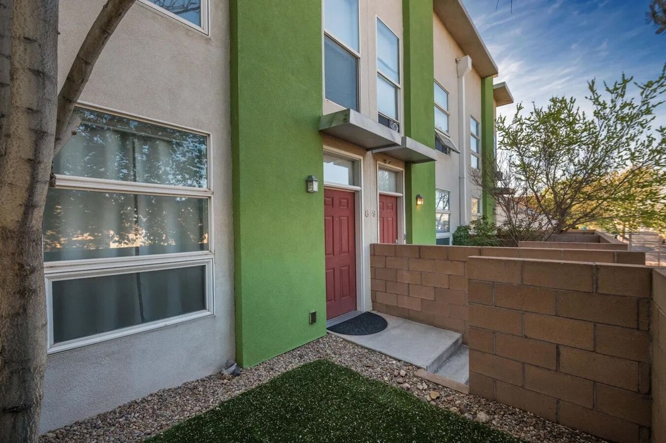 Cute 2 Bedroom 1.5 Bathroom Located In Downtown Albuquerque! - Cute 2 Bedroom 1.5 Bathroom Located In Downtown Albuquerque!