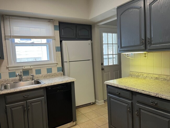 Photo - BRIDGETOWN - Charming 3+ bed 1.5 bath home