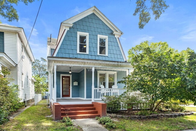 Building Photo - 1501 Lafayette Blvd Rental