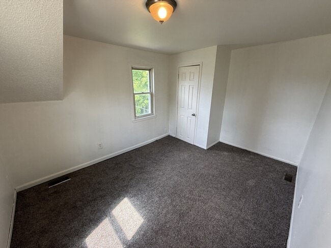 Photo - 11359 Maxwell Ave