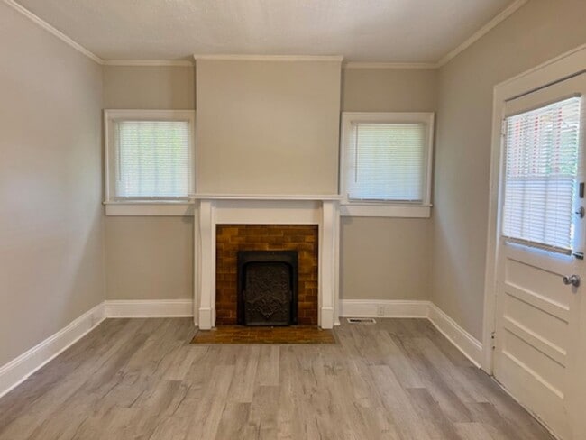 Photo - 939/941 S. Church St Unit 939