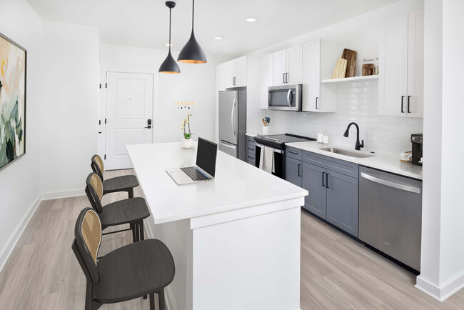 Building Photo - Camden Village District Rental