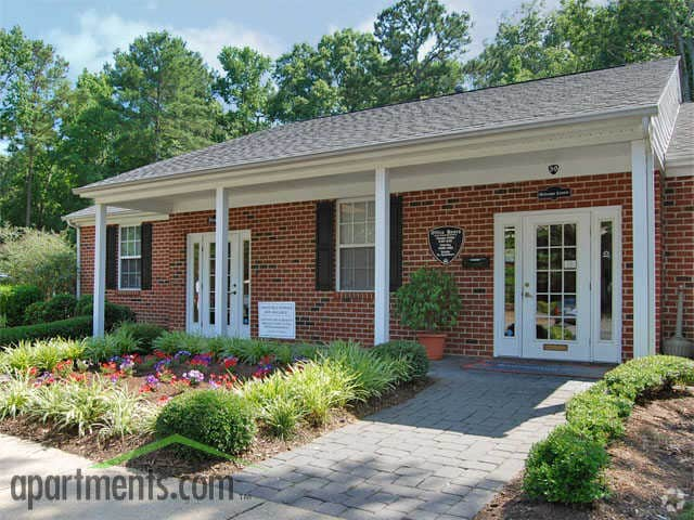 Fox Hill Village Apartments - Hampton, VA | ForRent.com