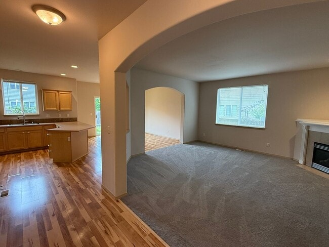Photo - 3Bd/2.5Ba Maple Valley Home