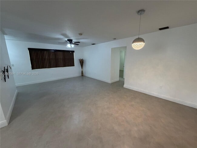 Photo - 1160 NW 77th Way