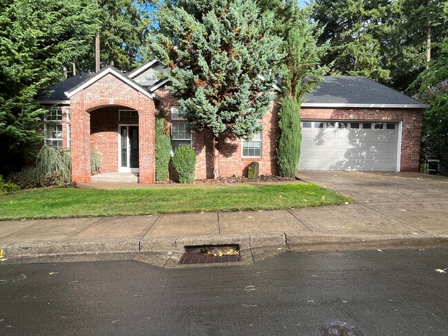 Gorgeous 4 bedroom Bull Mountain Home! - Gorgeous 4 bedroom Bull Mountain Home!