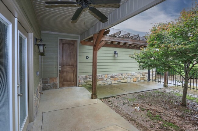 Photo - 2007 S Dixieland Rd