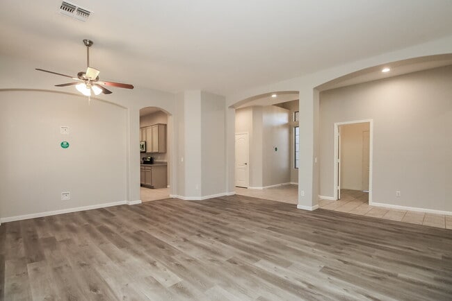 Photo - 11021 E Dover St