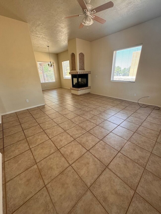 Photo - Nice Home located off Roadrunner