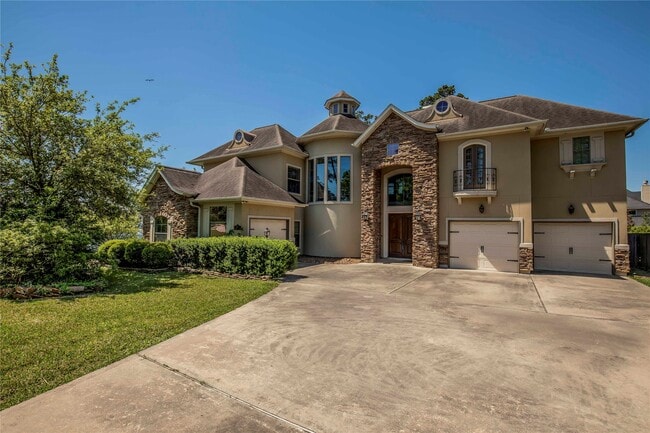 Building Photo - 25219 Hideaway Run Dr
