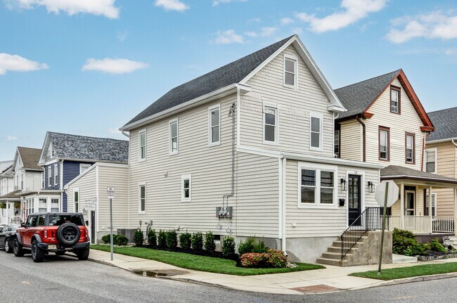 Photo - 13 Wilkins Ave