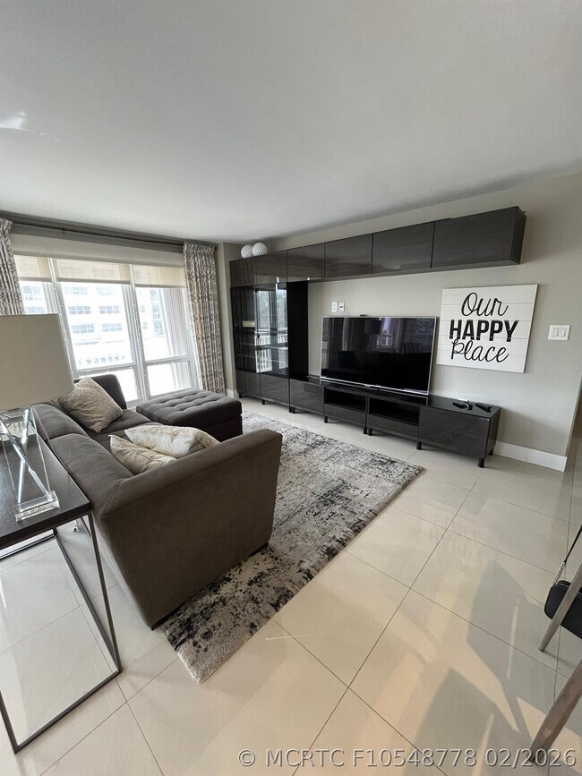 Photo - 133 N Pompano Beach Blvd Unit 211