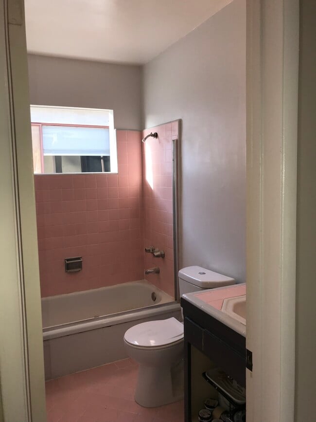 Photo - 1064 S Wooster St Unit atinaproperties@gmail.com