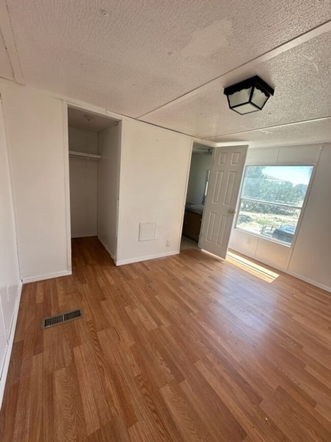 Photo - 3 Bedroom Trailer in Aztec Rent To Own ava...