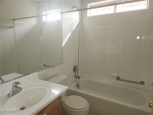 Building Photo - 7913 Turtle Island Ct