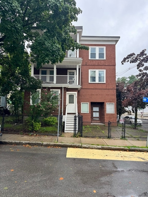 Building Photo - 158 Jaques St Unit 3