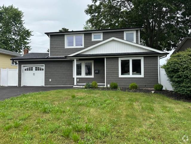 Building Photo - 214 Oak Neck Rd Rental