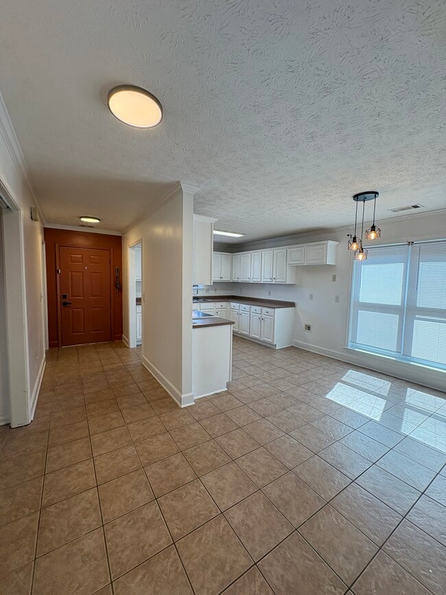 Photo - 143 Ridgeview Dr