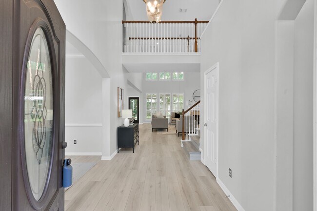 Photo - 1622 Maryvale Dr