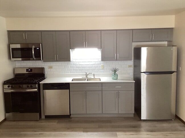 Photo - 9839 Ridgeland Ave Unit 2 North