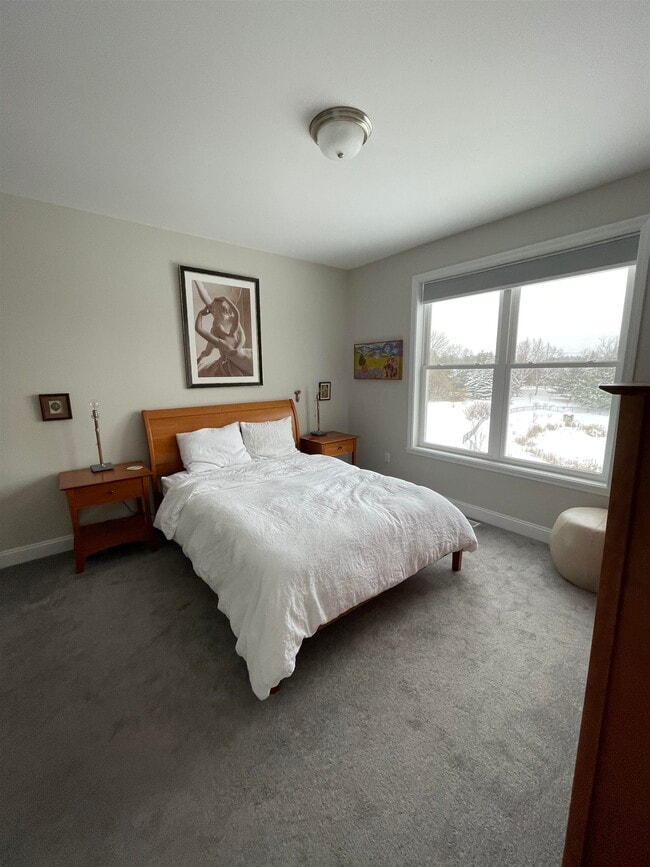 Photo - 50 Laurentide Ln