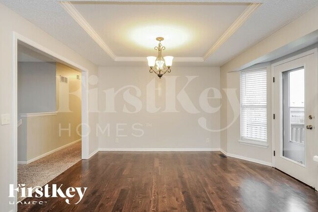 Photo - 808 E 15th St