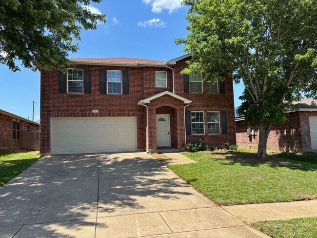 Photo - 803 Moss Glen Trail