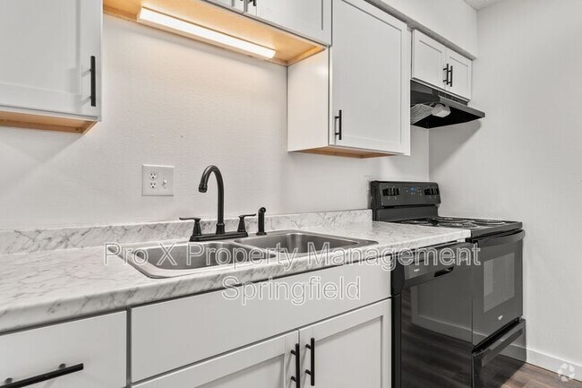 Building Photo - 3111 W Greenwood St Unit 9 Rental