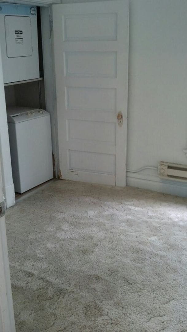 Building Photo - 108 N 28th Ave W Unit 2