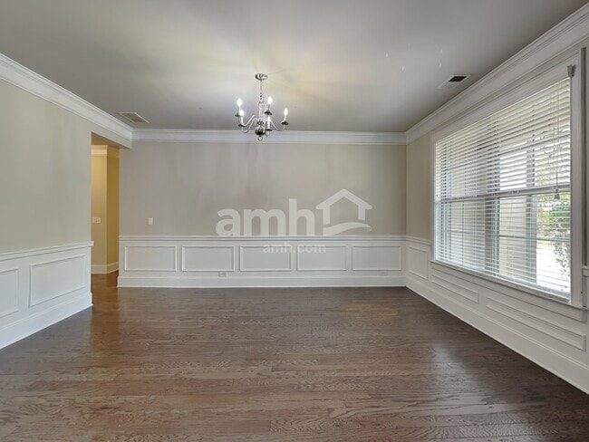 Photo - 146 Water Oak Dr