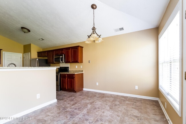 Photo - 1911 Belay Way