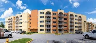 Building Photo - 6970 NW 186th St Unit 3-212