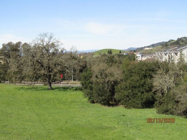 Photo - Luxury Living in Fountaingrove Wine Country/ Excellent location with rare views
