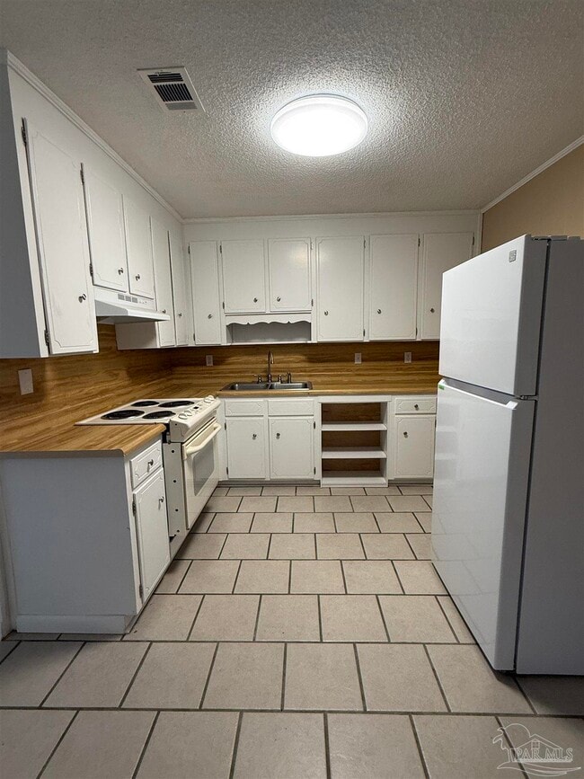 Photo - 2605 Talbert St