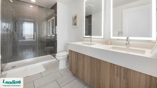 Photo - 1771-1788 N Pierce St Unidad 705