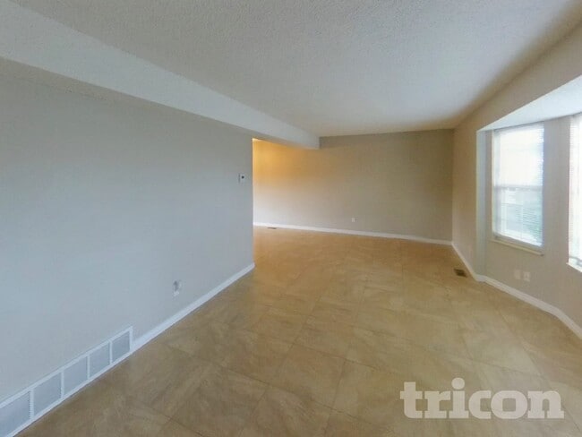 Photo - 2320 Bruno Cir