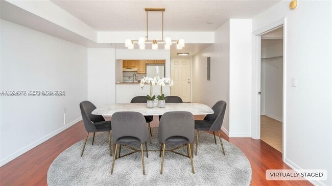 Building Photo - 102 SW 6th Ave Unit 401