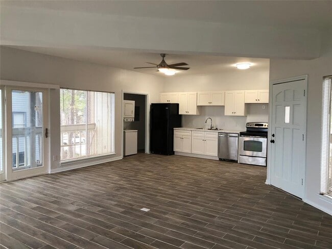 Photo - April Villas Triplex