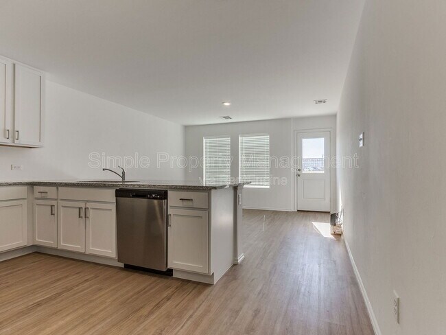 Photo - 1824 Wolford Wy